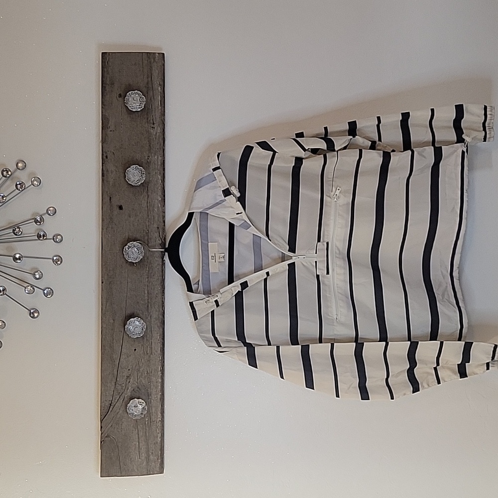 NWOT Thread & Supply Striped Windbreaker SZ S